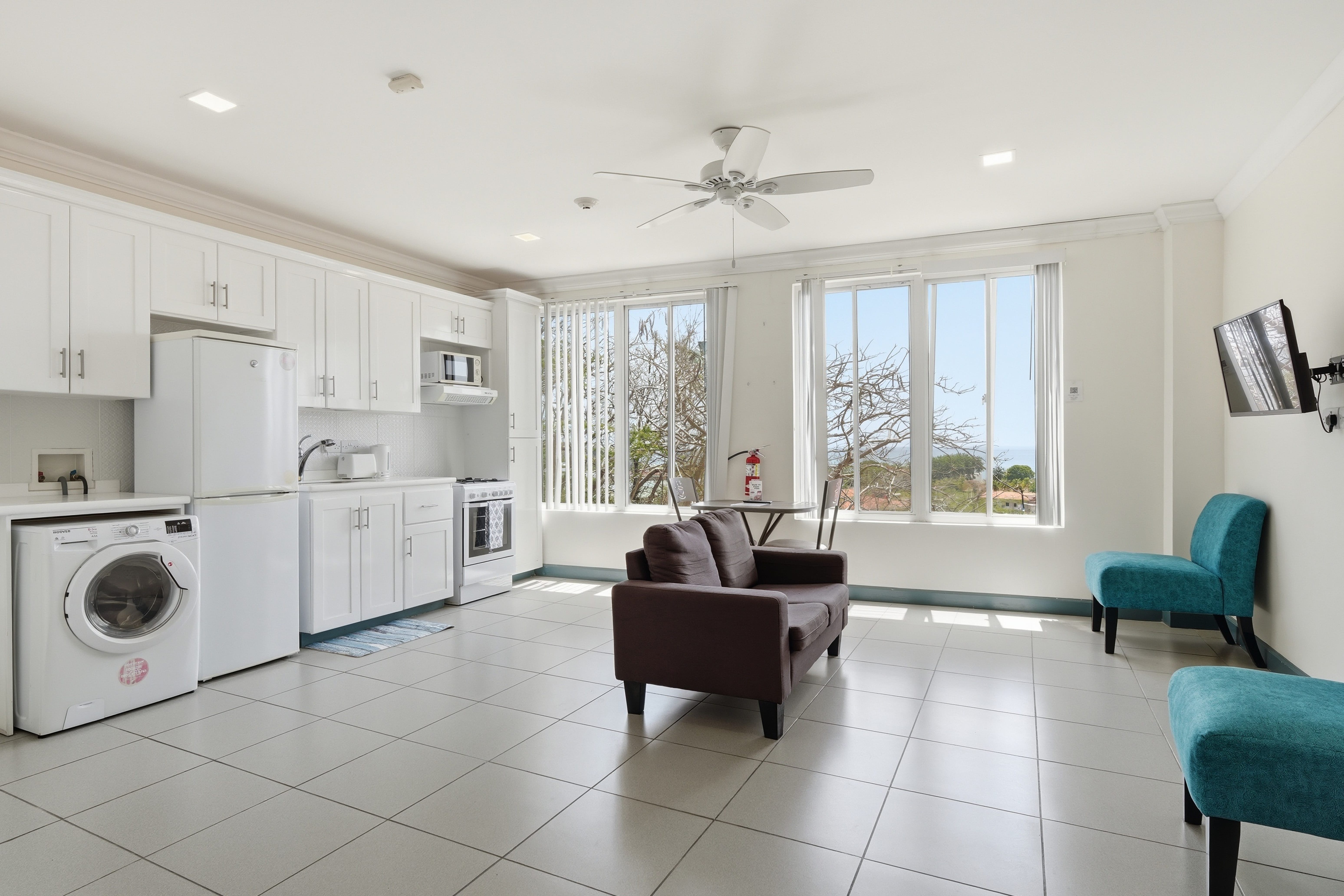 Buena Vista Studio Seaview #101