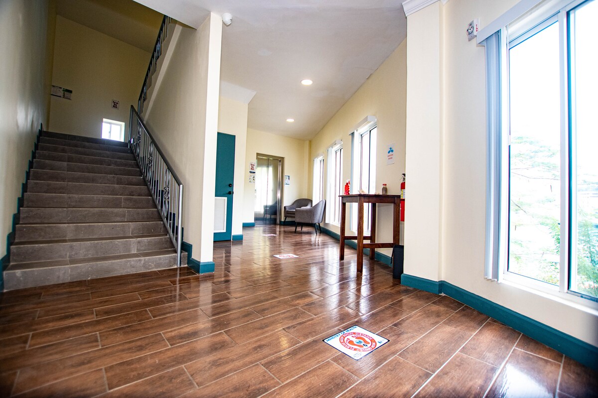 ea0eb096-281b-4b3a-899d-493ec04321e1